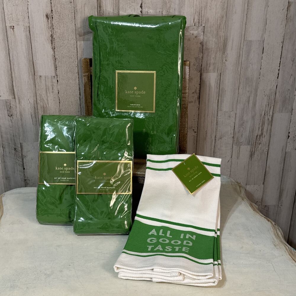 Kate Spade New York Green Larabee Dot Tablecloth, Napkins And Towel Set